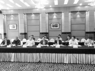陈昌智在专利法执法检查汇报会上指出不断完善中国特色专利法律制度